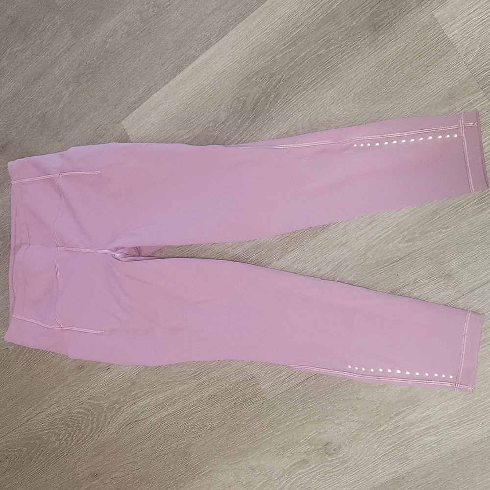 Lululemon Swift Speed High-Rise Tight 25" Size 8 - Picture 3 of 8
